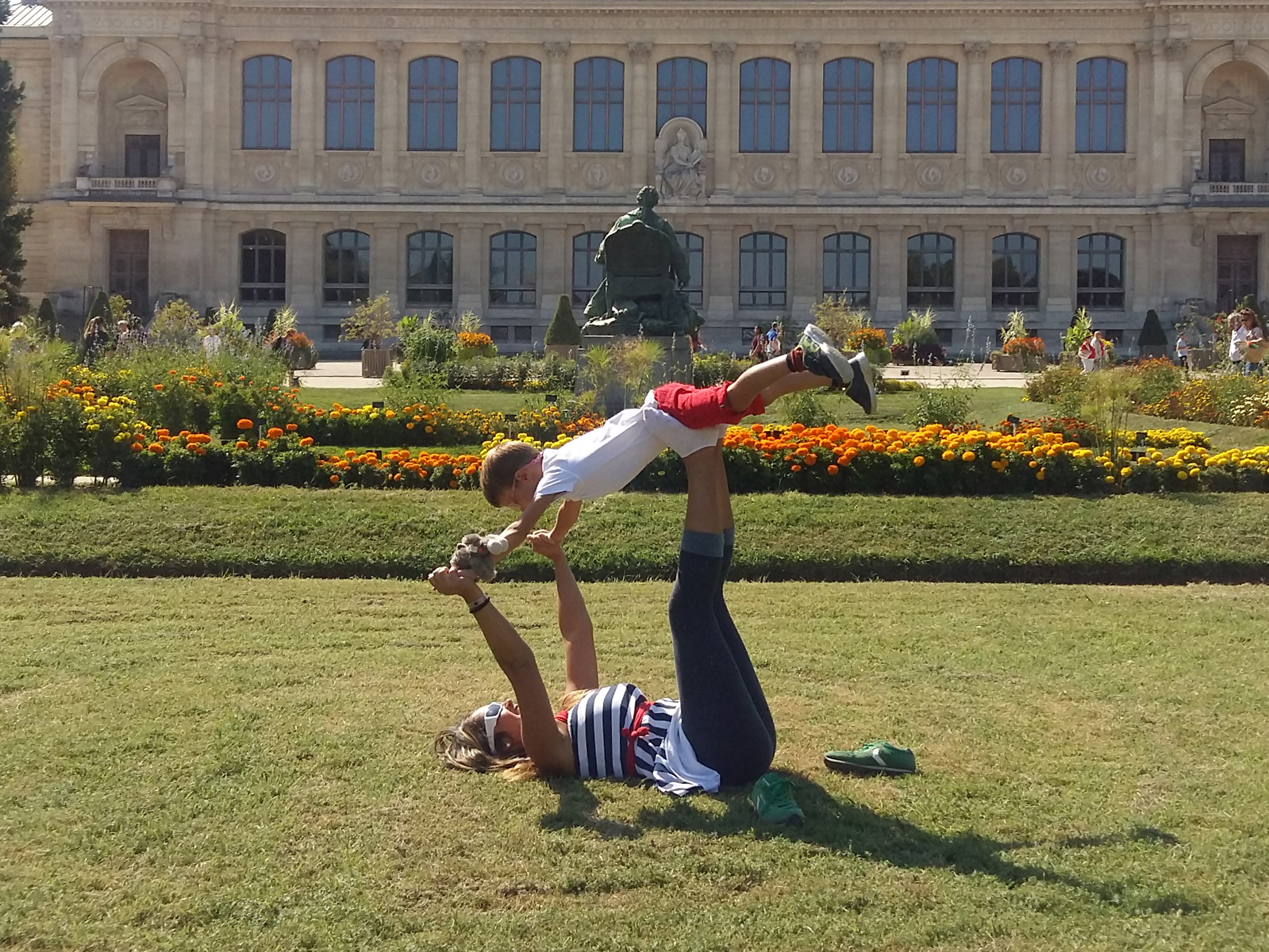 yoga infantil niños y niñas